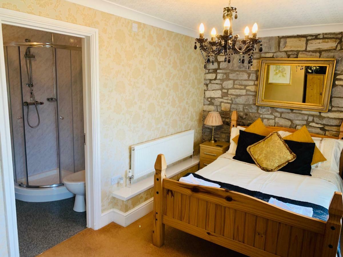 Milton Hotel Llanwern Village Newport Kültér fotó