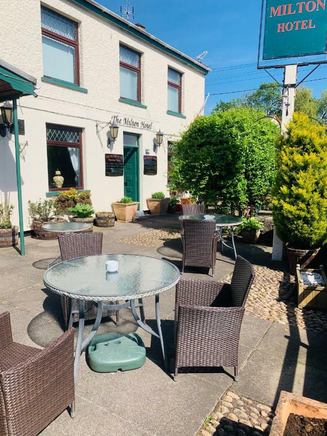 Milton Hotel Llanwern Village Newport Kültér fotó