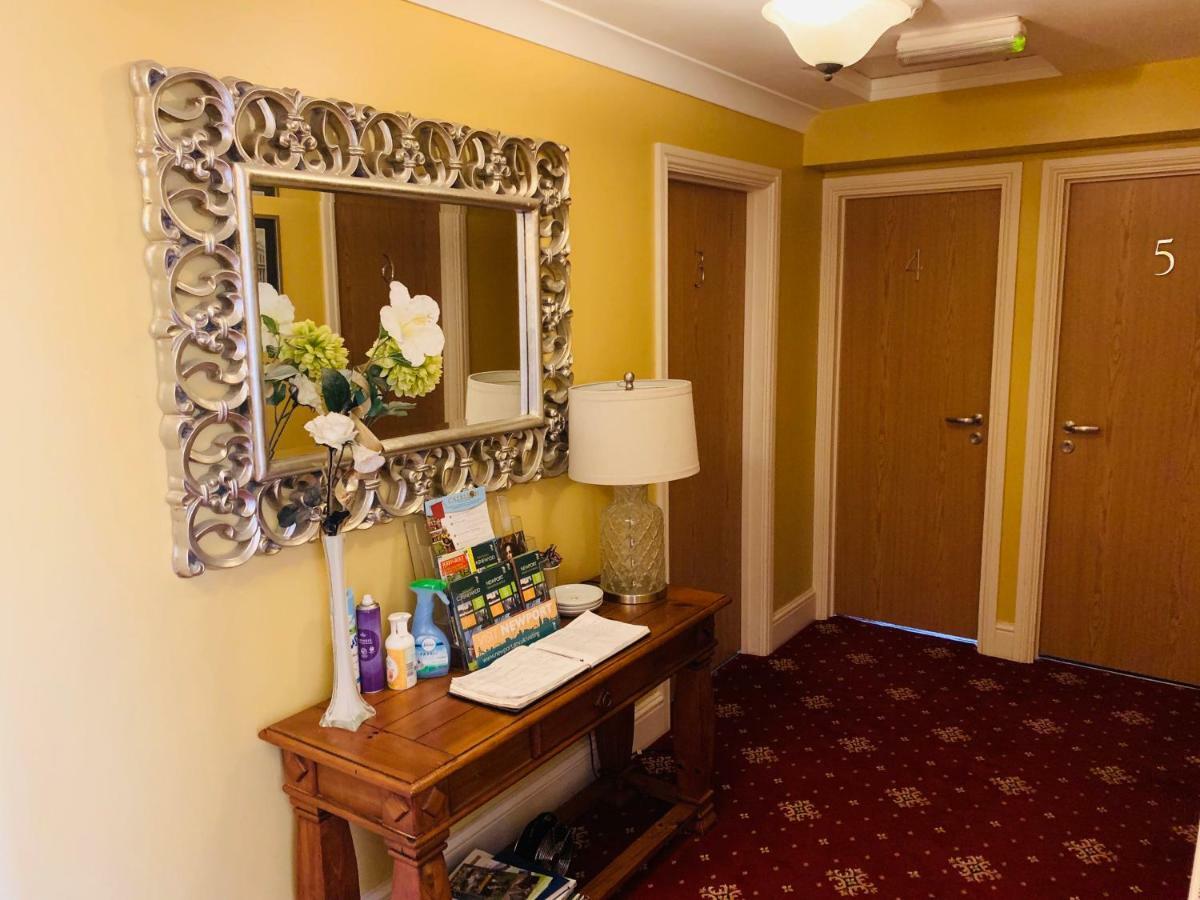 Milton Hotel Llanwern Village Newport Kültér fotó